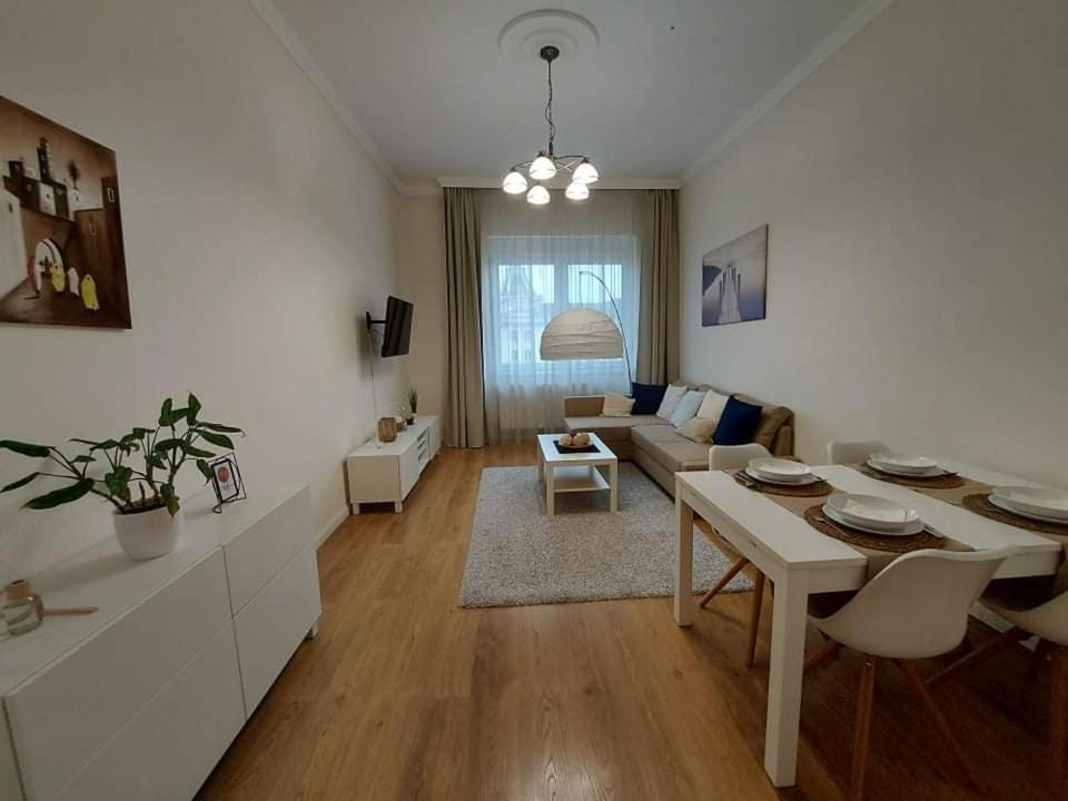 Alföldi Palace Apartman Debrecen Exteriör bild