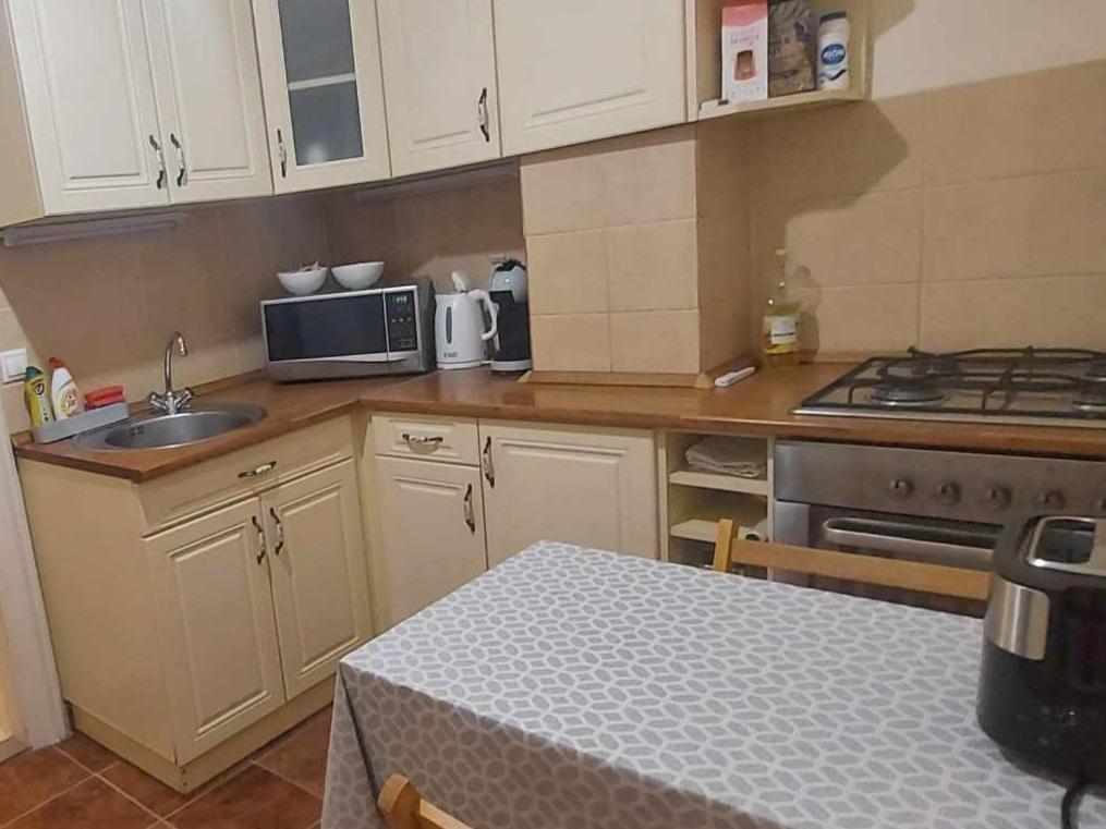 Alföldi Palace Apartman Debrecen Exteriör bild